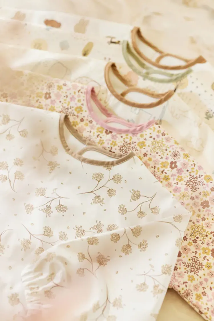 Jollein Jollein | Slab waterproof met mouw flower fairies