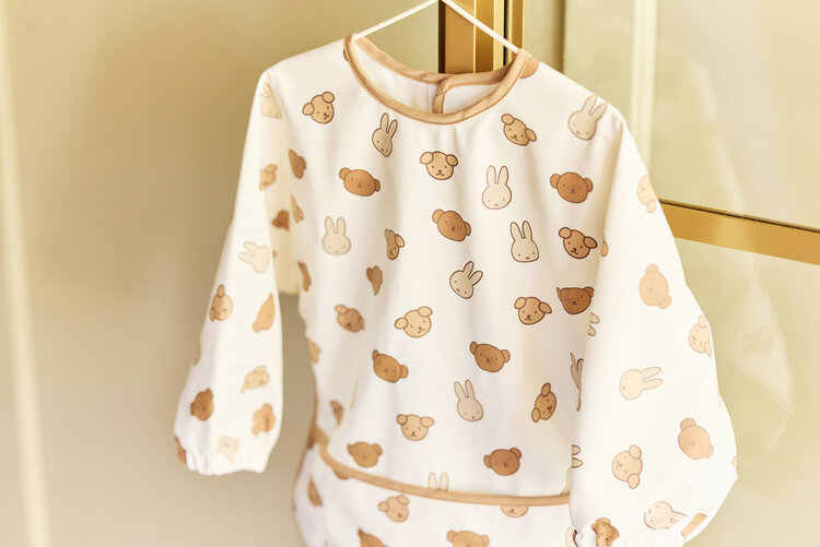 Jollein Jollein | Slab waterproof met mouw miffy and friends