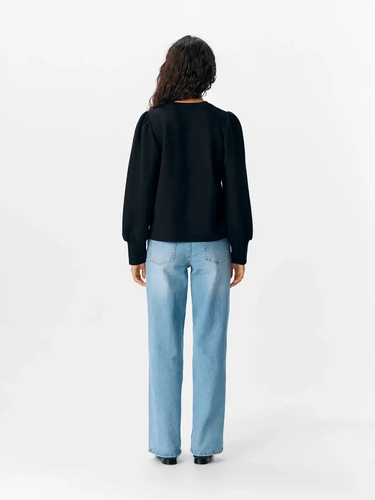 Object Object | Trui Andrea zwart