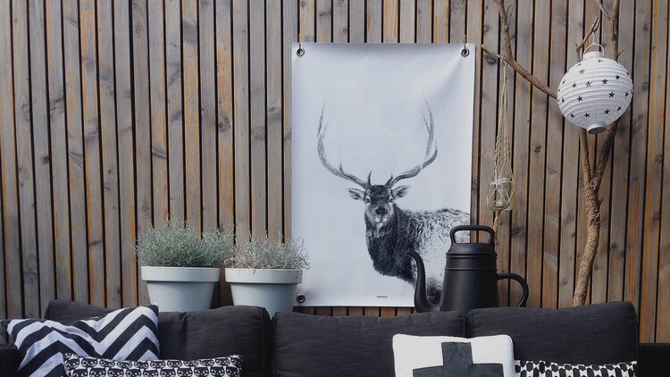 Villa Madelief VM | Tuinposter Hert zwart wit