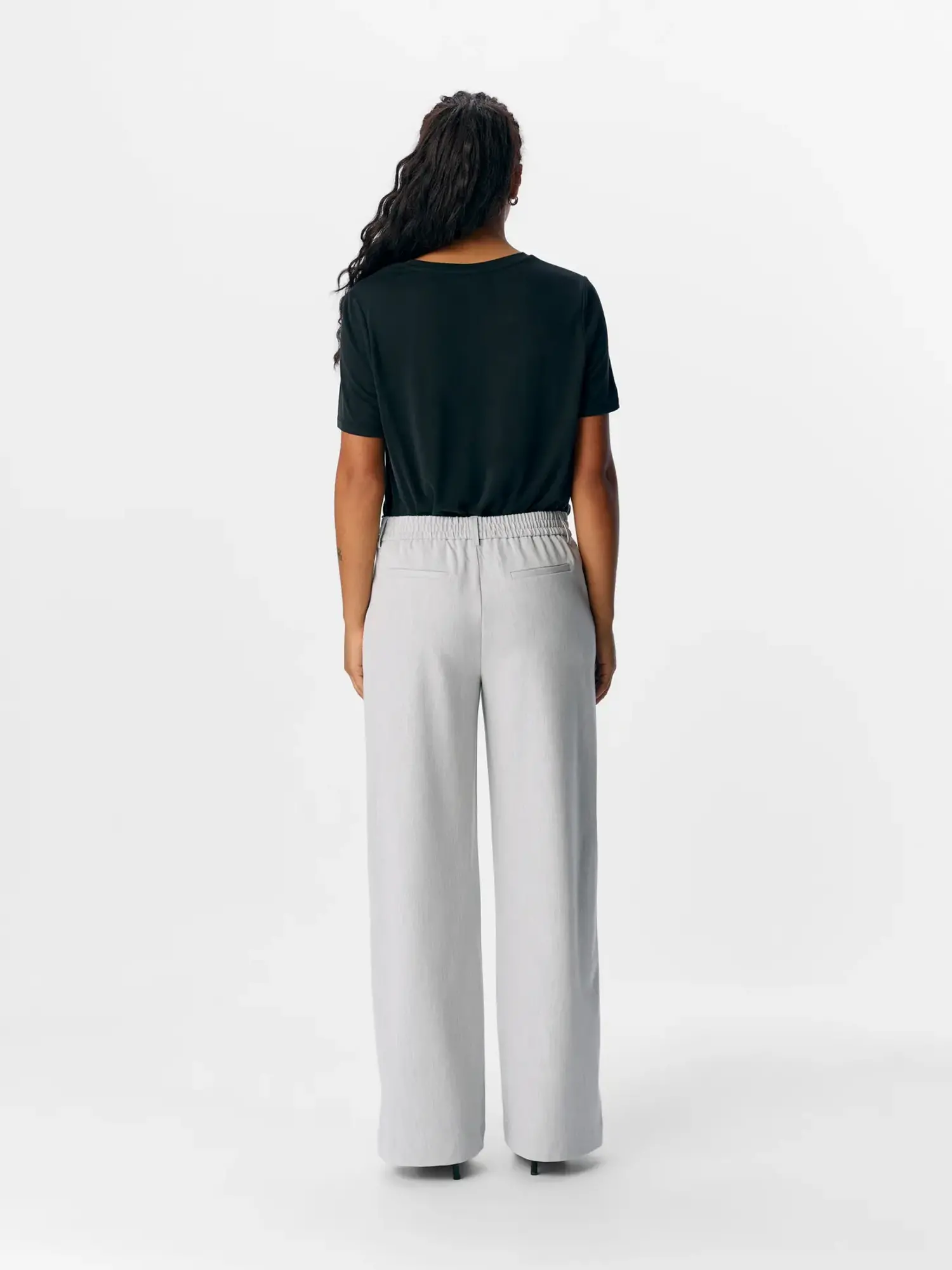 OBJECT - Broek Belle Lisa Coated Duffel bag - Studio Ndrie8 OBJECT - Broek Belle Lisa Coated Duffel bag - Studio Ndrie8