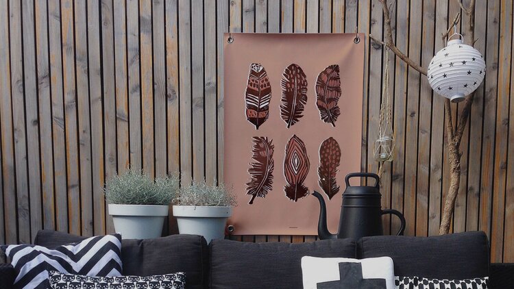 Villa Madelief VM | Tuinposter Veertjes roze