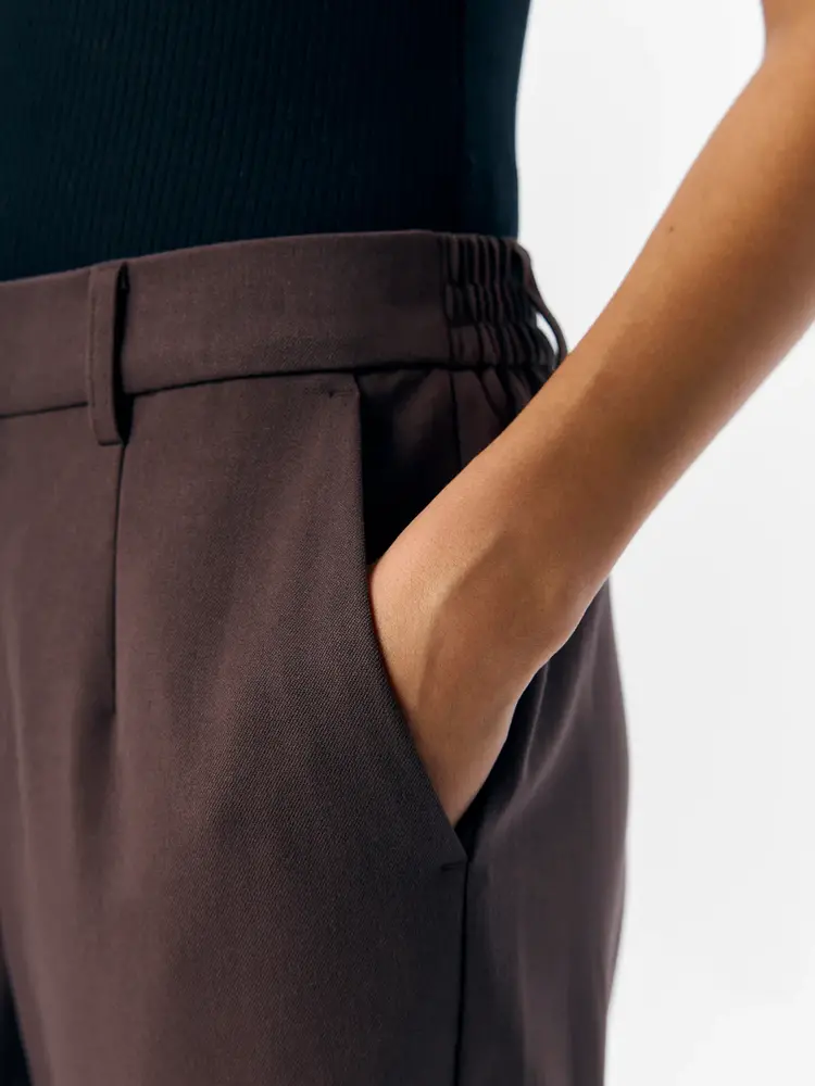 Object Object | Pantalon Lisa slim seal brown