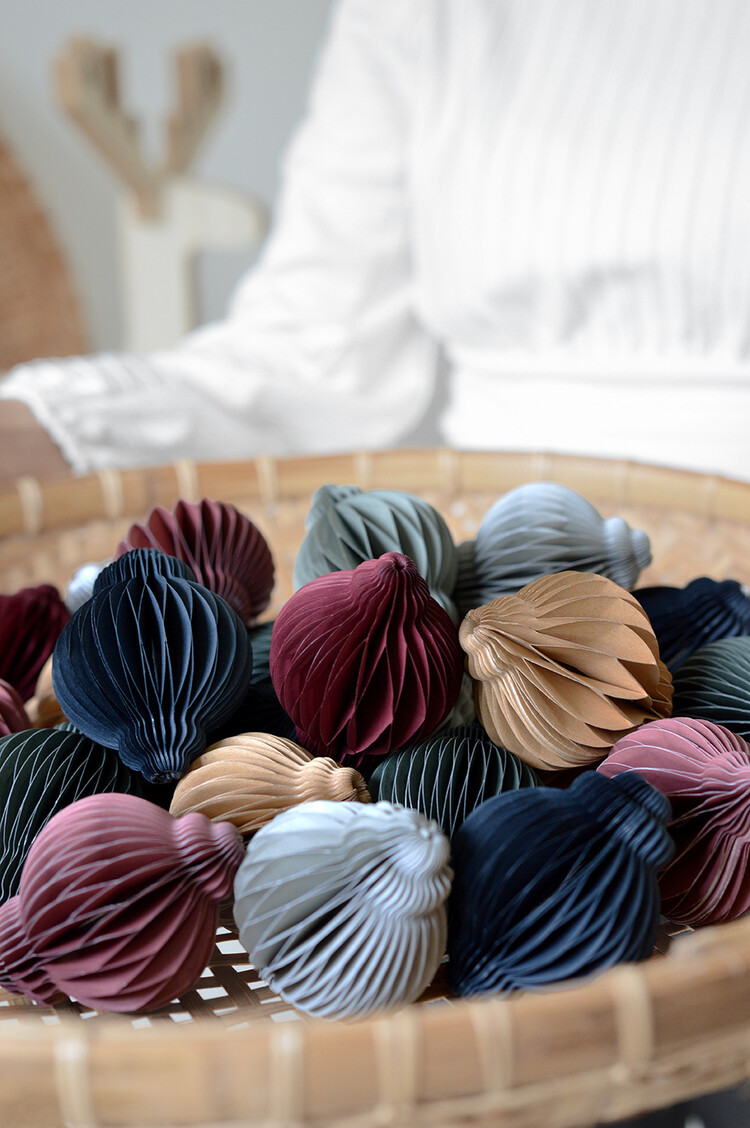 Delight Department Delight Department | Papieren ornament groen 8cm