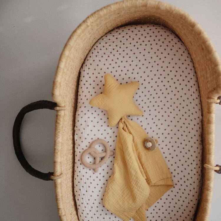 Mushie Mushie | Bijtspeeltje pretzel