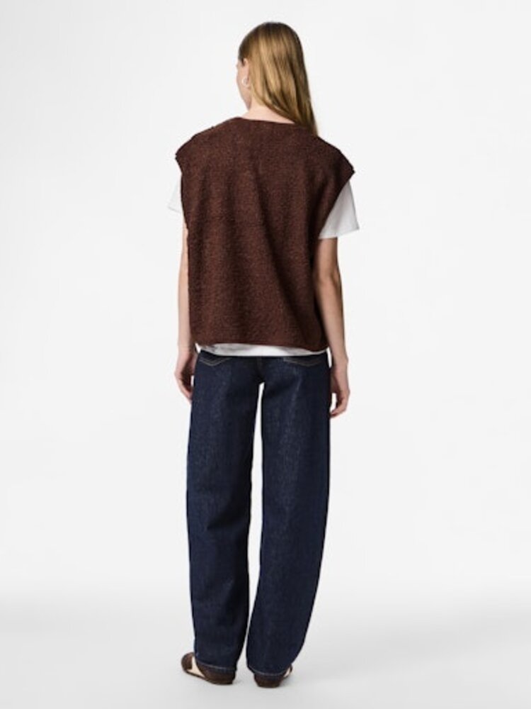 Pieces Pieces | Teddy gilet Katty Chicory coffee