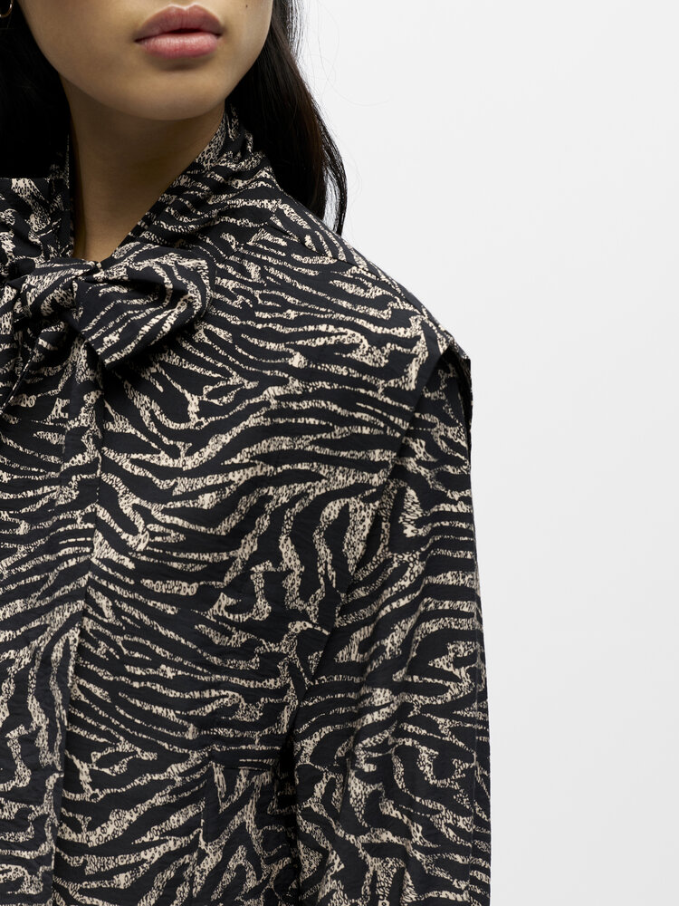 Object Object | Blouse Alose cloud dancer/black