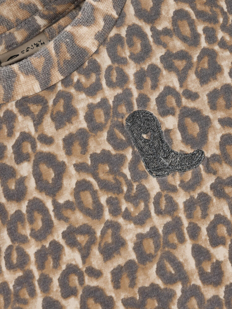 Daily7 Daily7 | T-shirt jurk Leopard sandshell