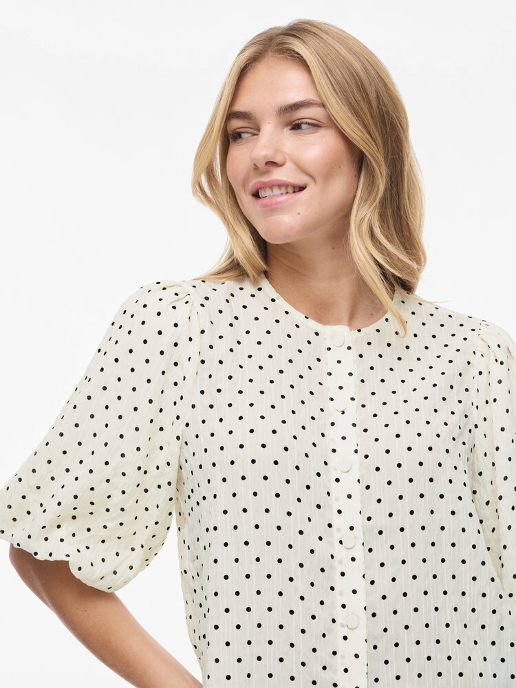 Vila Vila | Top Ea cloud dancer black dots