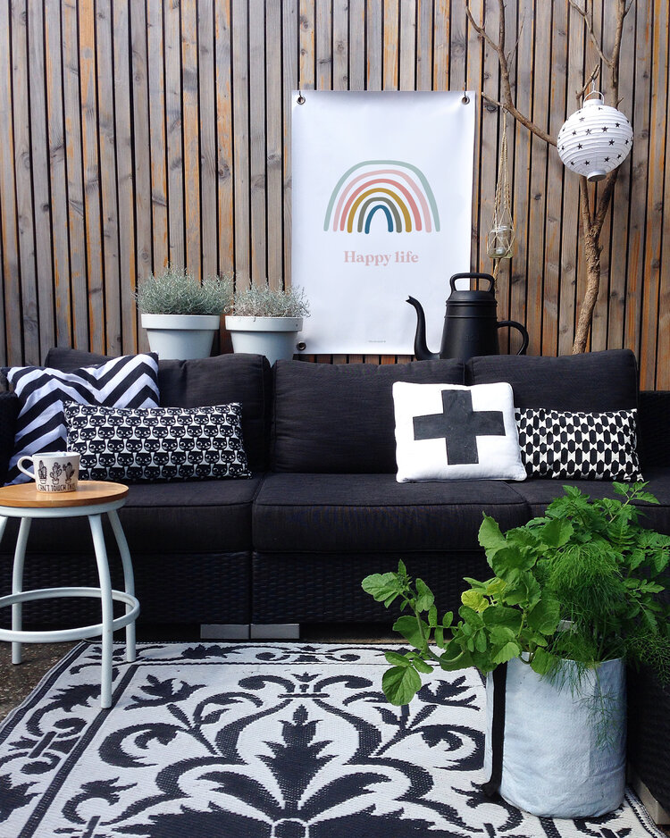 Villa Madelief VM | Tuinposter Happy life