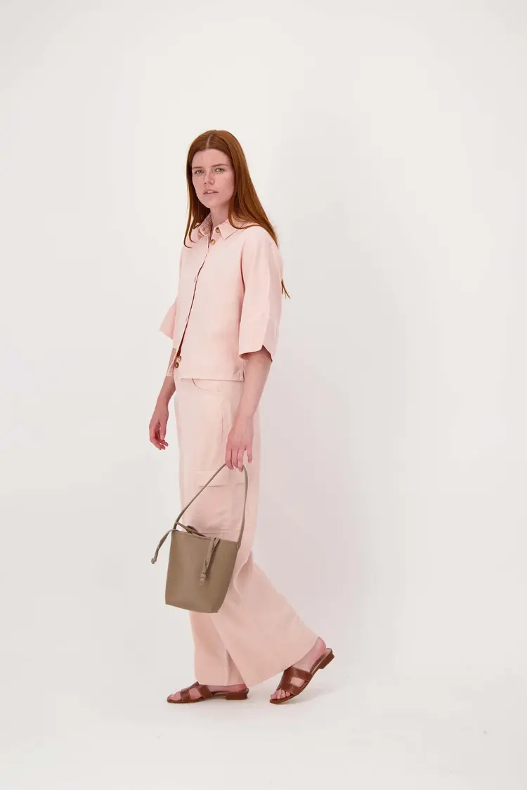 Zusss Zusss | Bucket bag klein donker sand