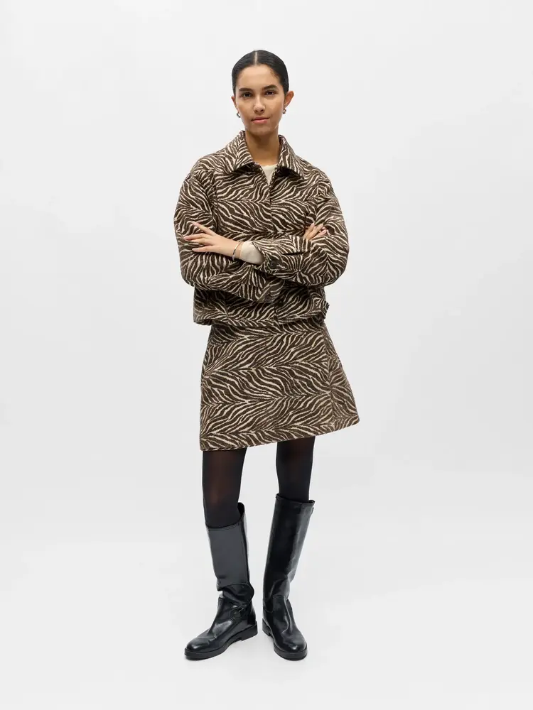 Object Object | Kort jasje Thea morel