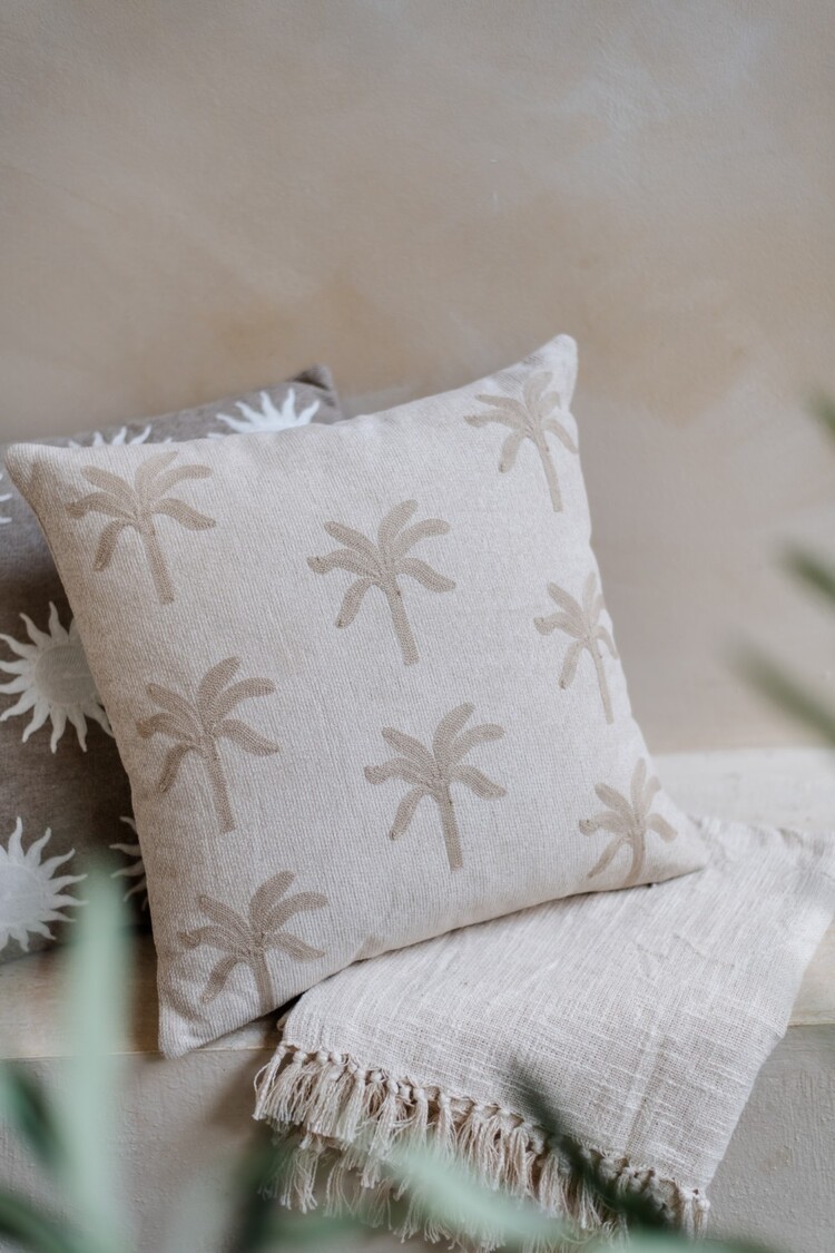 Home society Home Society | Kussen Holiday Palmtrees beige