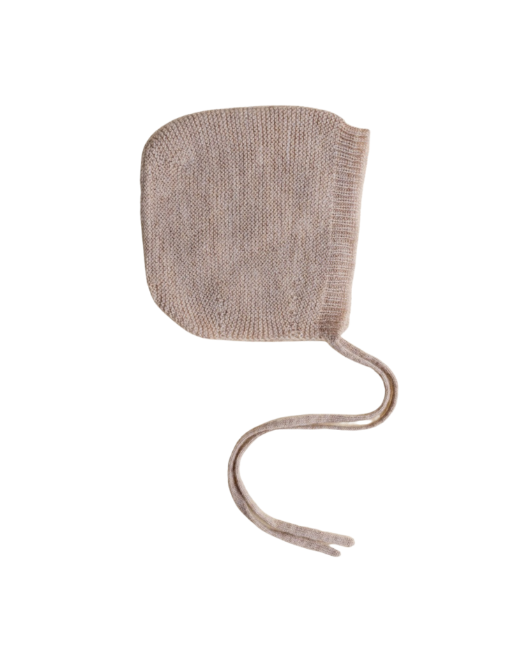 Hvid Hvid | Bonnet newborn sand