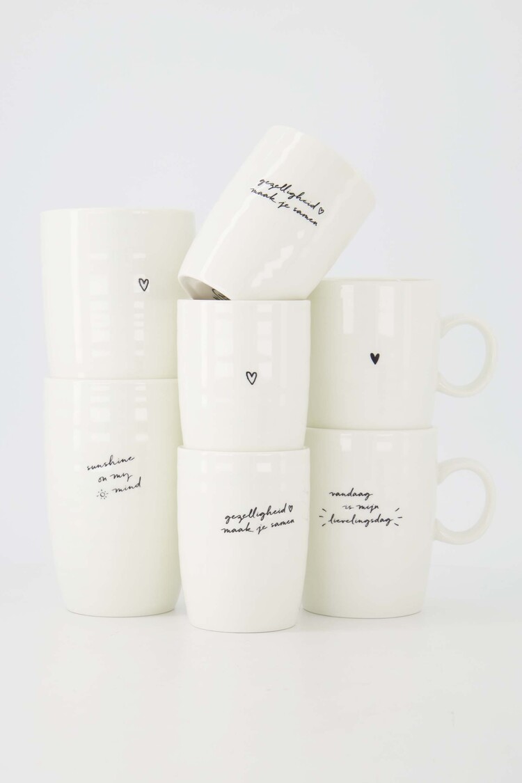 Zusss Zusss | Mok l sunshine wit / zwart