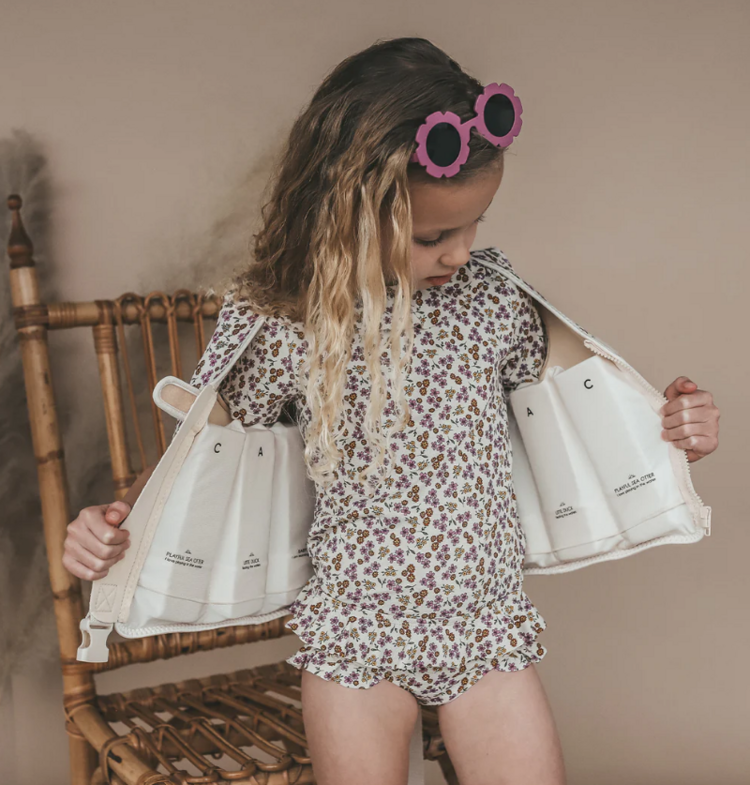 Salted Stories Salted Stories | Zwemvest Sparkly Flowers White Swan