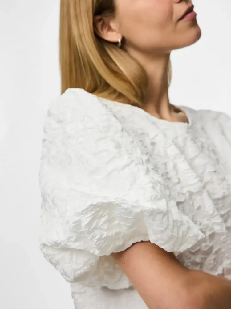 Pieces Pieces | Top Gretchen cloud dancer