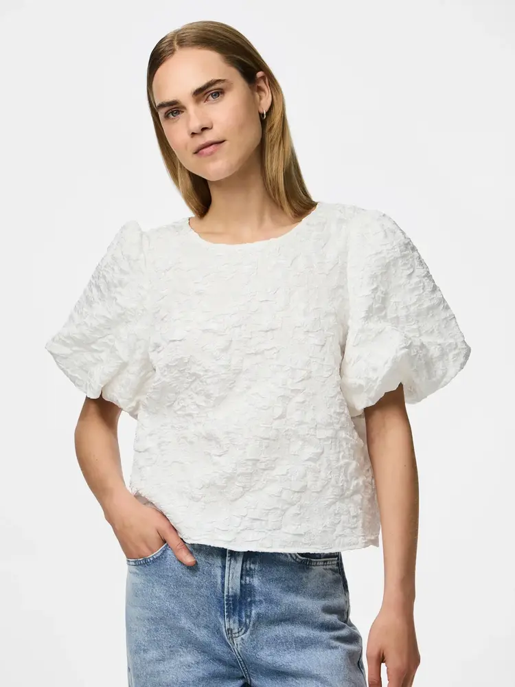 Pieces Pieces | Top Gretchen cloud dancer