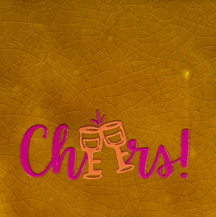 Yett Yett | Tegeltje cheers glazen oker