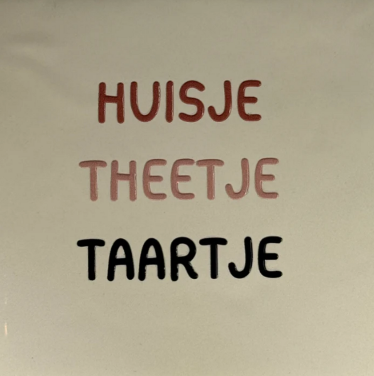 Yett Yett | Tegeltje huisje theetje taartje creme