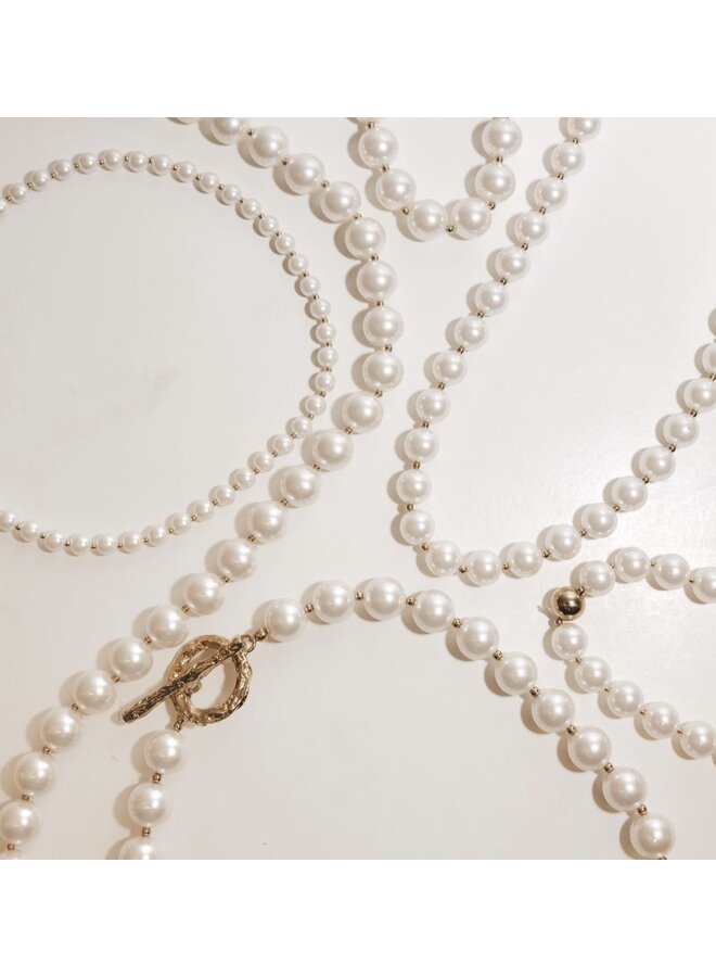 Necklace - Pearl Queen