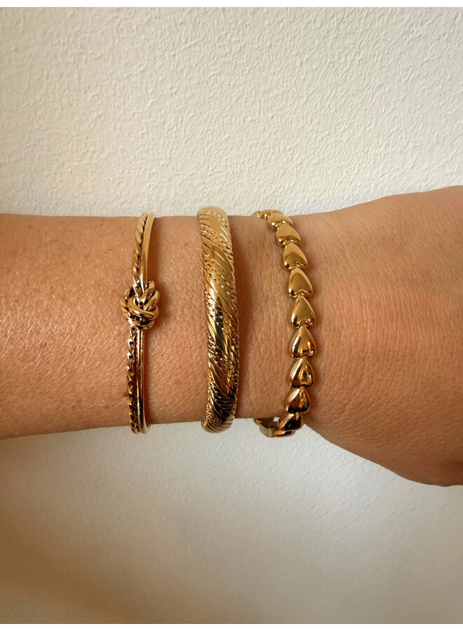 Bracelet - Heart Bangle