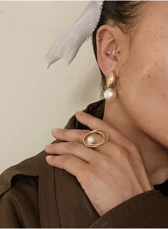 Earrings - Pearl Classy