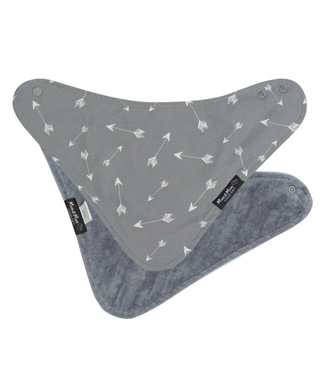 Mum2Mum Mum2Mum Fashion Bib Grey Arrow