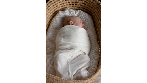 Mum2Mum Dream Swaddles Small