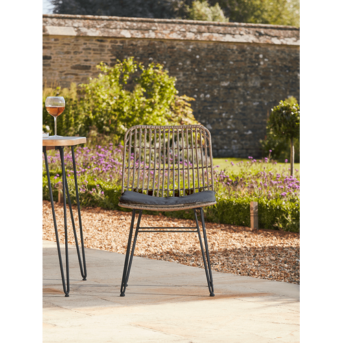 The Outsider Dining tuinstoel - Flamingo - Wicker - Aluminium - Zwart - The Outsider The Outsider Dining tuinstoel - Flamingo - Wicker - Aluminium - Zwart - The Outsider