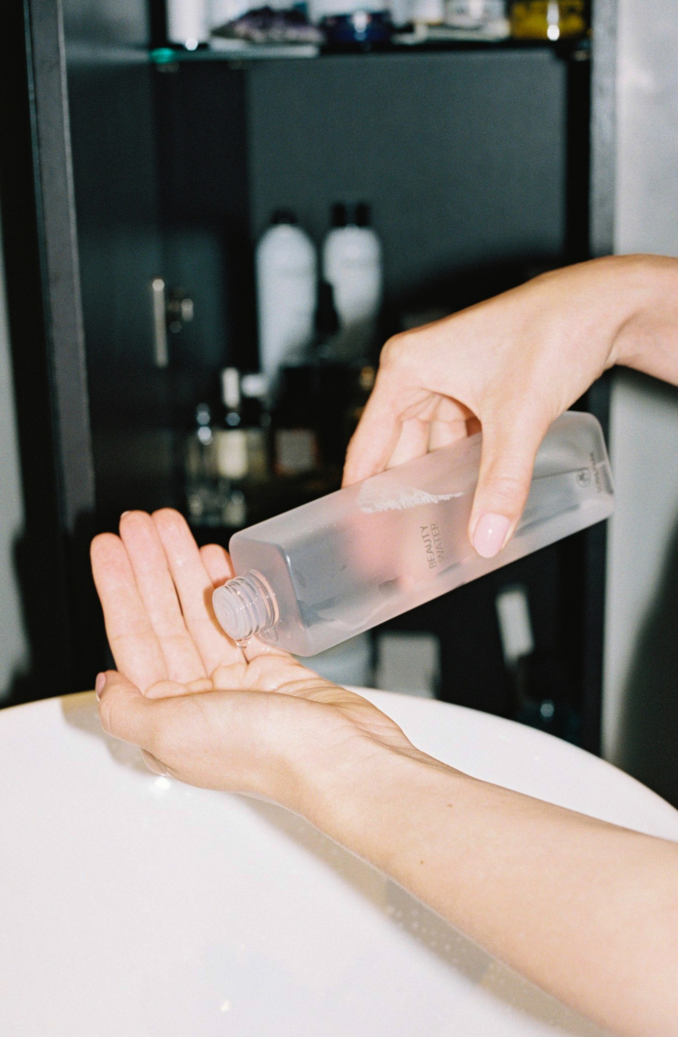 BEAUTSY BATHROOM SHELFIES - ROMY05 ©KimErich