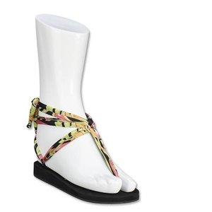 Gladiator Print Laces Black Flamingo