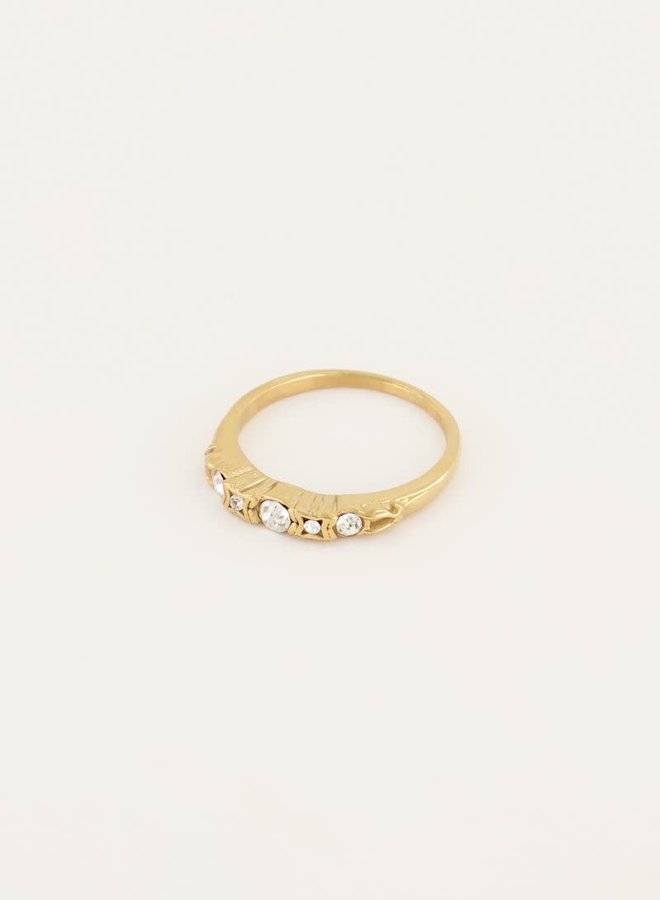Vintage Ring vijf kristal steentjes