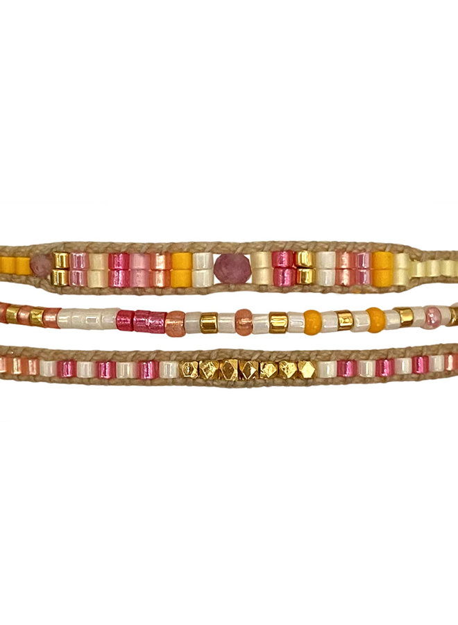 BP1L 01 SS23-BRACELET, GLASS BEADS