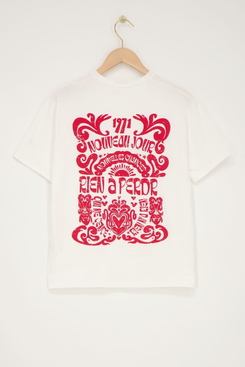 Wit shirt met rode letters sale