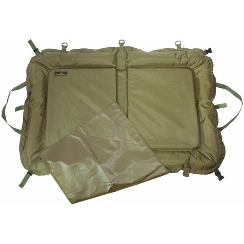 LION SPORTS TREASURE UNHOOKING MAT LARGE 105 X 70 CM