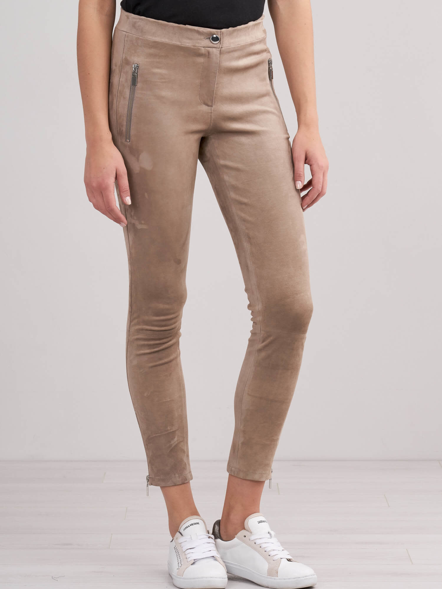 REPEAT leather pants taupe No56 Your Number REPEAT Ulvenhout REPEAT leather pants taupe No56 Your Number REPEAT Ulvenhout