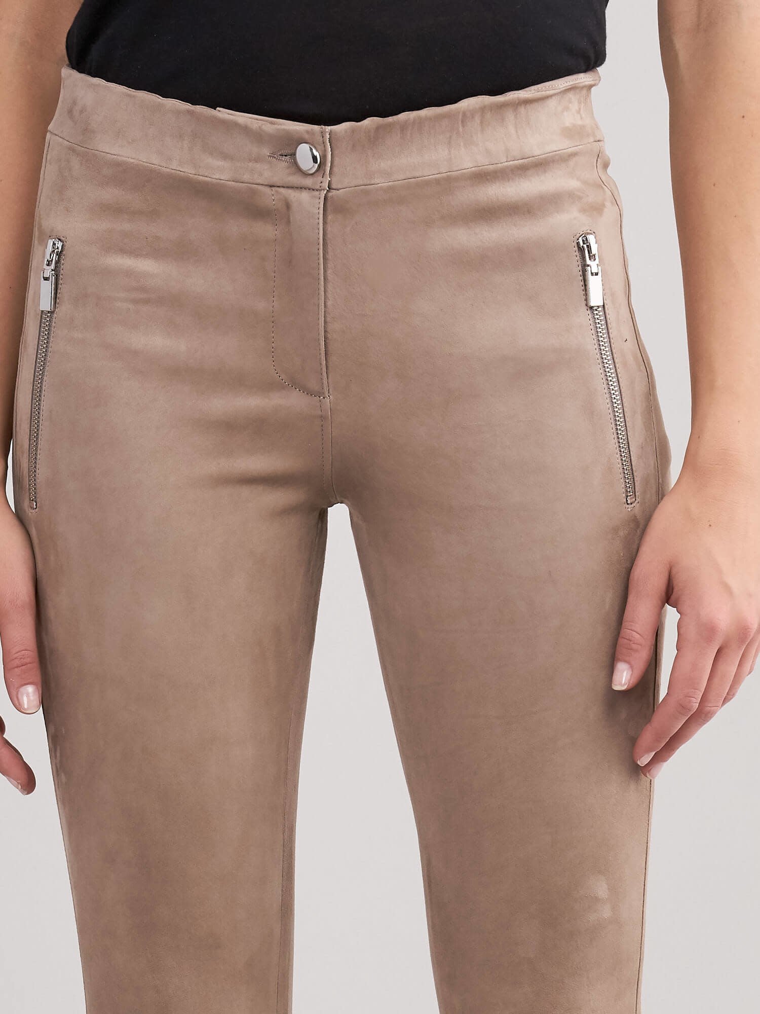 REPEAT leather pants taupe No56 Your Number REPEAT Ulvenhout REPEAT leather pants taupe No56 Your Number REPEAT Ulvenhout