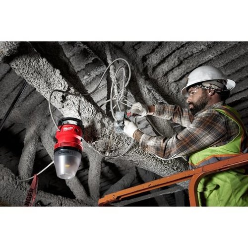 Milwaukee Milwaukee HOBL 7000 High output bay light