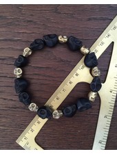 Schwarze Totenköpfe | 10x12 mm | goldfarbene Vintage Skulls