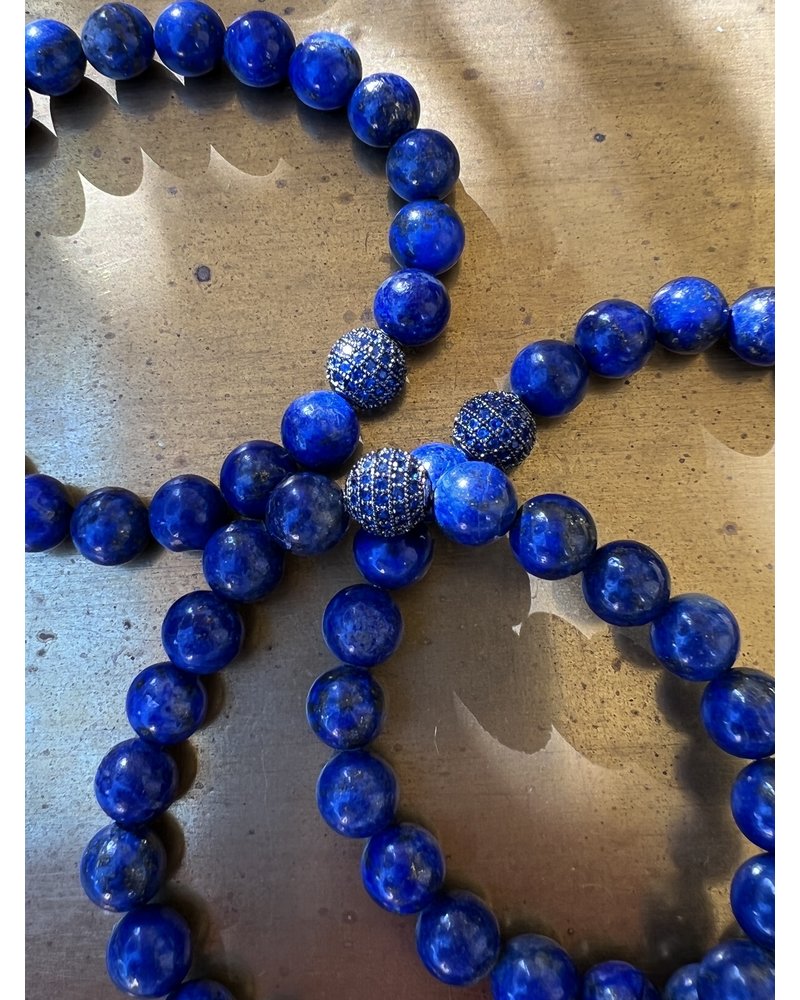 Lapislazuli with dark blue Zirconia