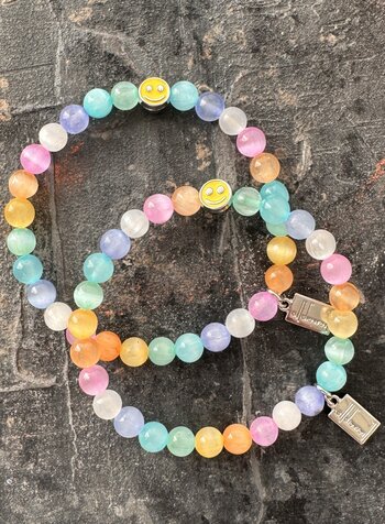 Colourful Selenite | 6 mm pearls | Smiley | silver or gold