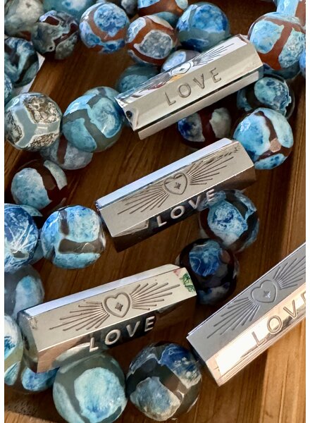 'LOVE' - Tibetan Dzi Pearls - 10 mm