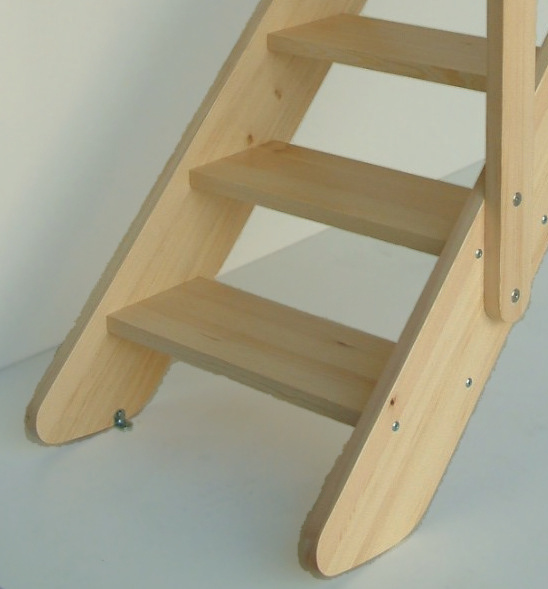 Wellhöfer Raumspartreppe midstep