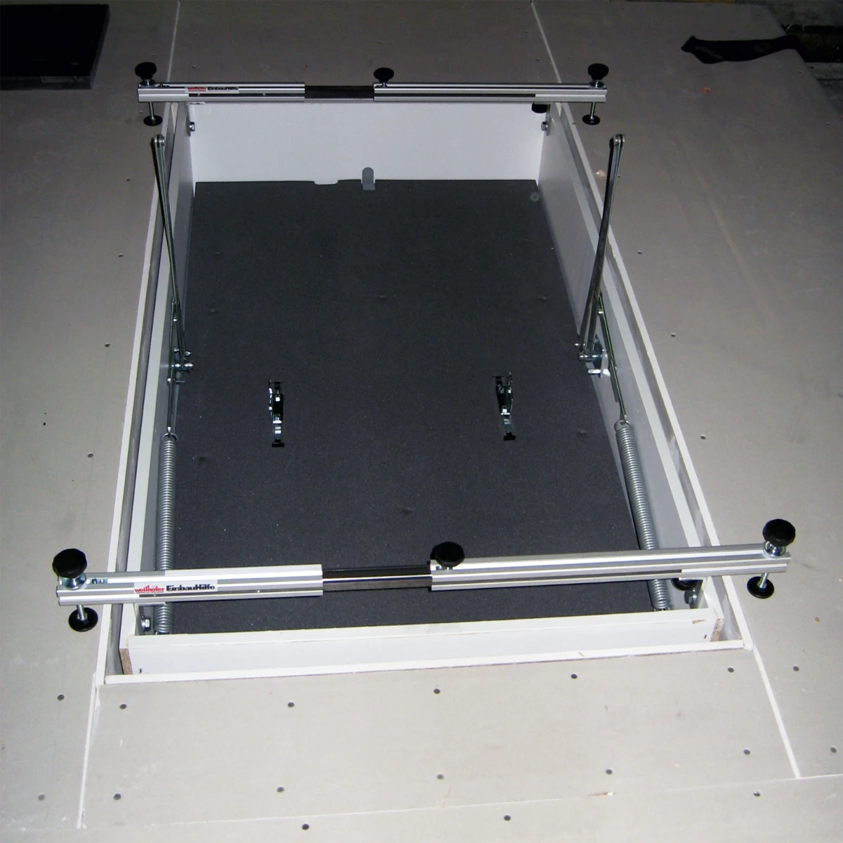 Wellhöfer EinbauHilfe