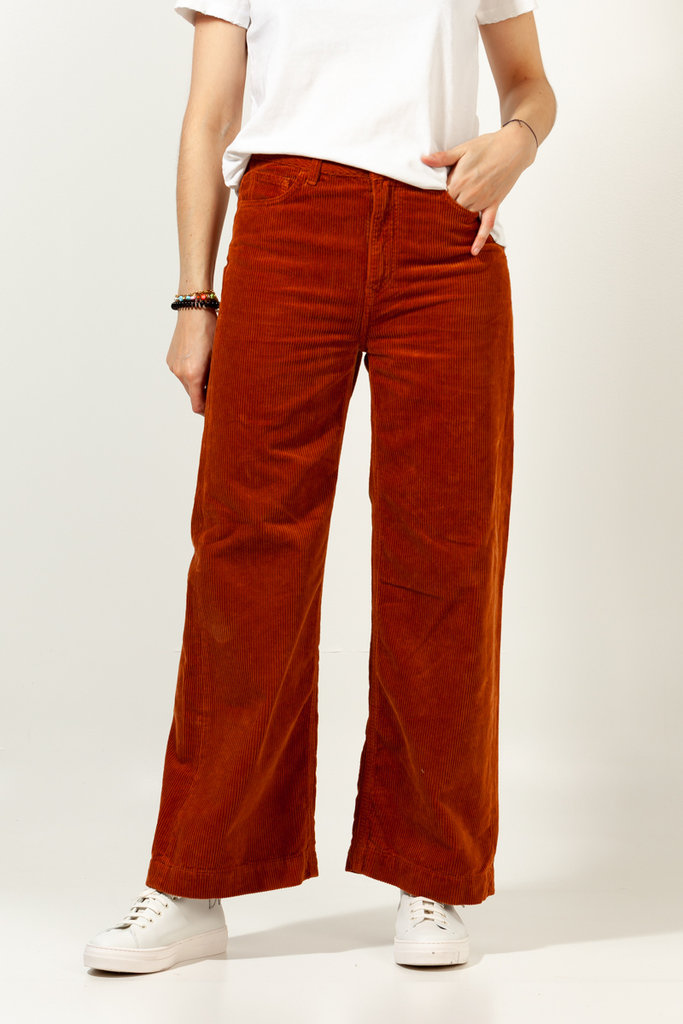 Arnie Says Solace Corduroy Pants - Rust