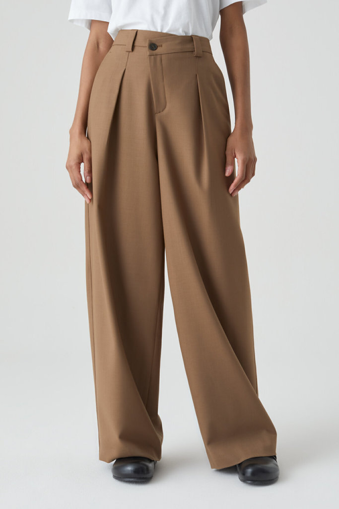 Closed Helston pants