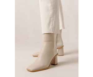 West boot Stone beige cream JUULS