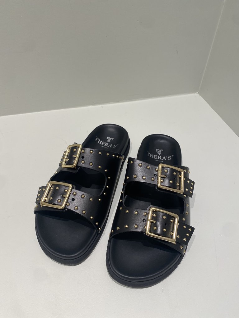 Thera's Strap sandal with studs - Black