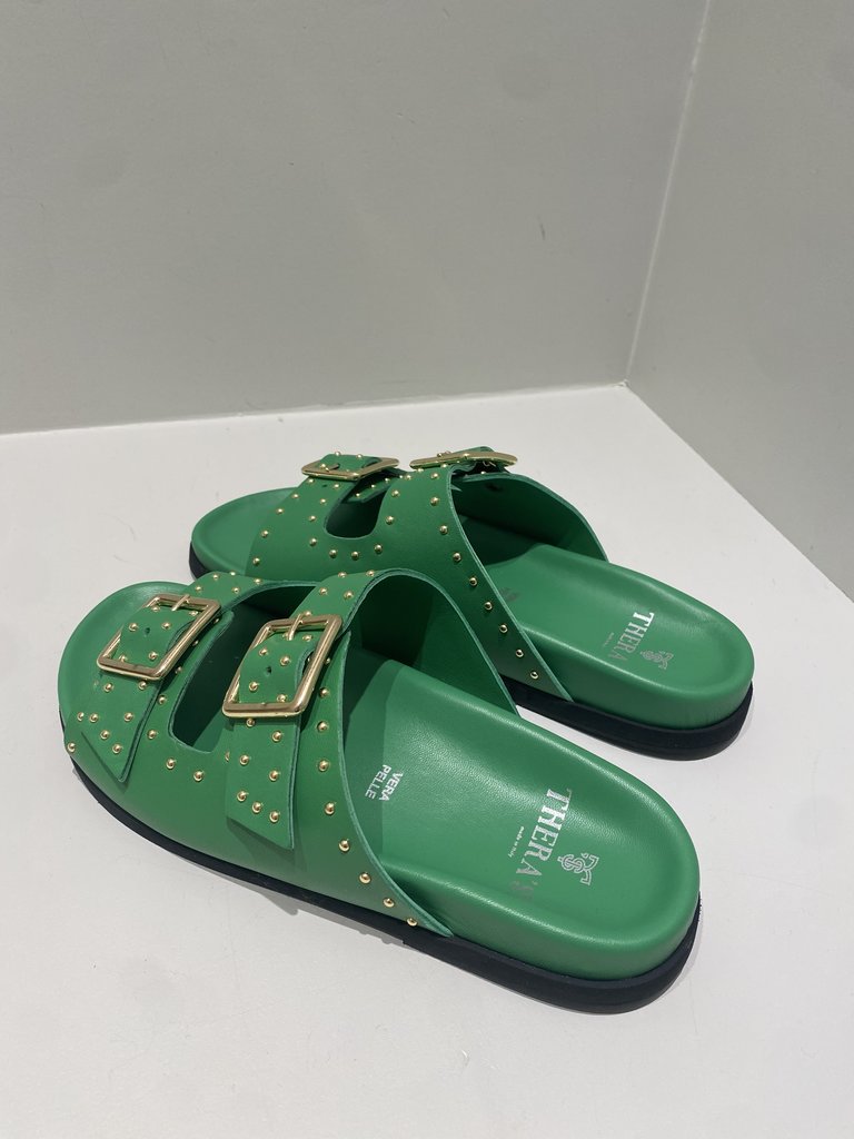 Thera's Strap sandal with studs - Green